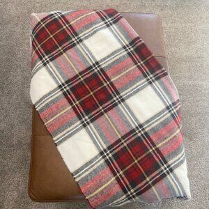 Abercrombie Tartan Plaid Throw Blanket w/Fringe NWT 80 x 40